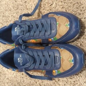 Coach shoes